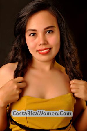 156235 - Daniela Age: 36 - Philippines