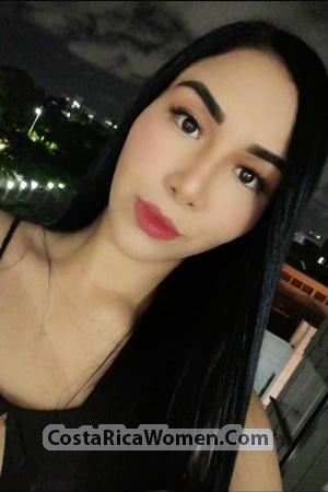 202299 - Daniella Age: 27 - Colombia