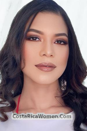 215261 - Julie Age: 31 - Colombia
