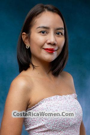 222063 - Jariya Age: 38 - Thailand