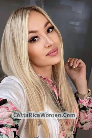 224252 - Svetlana Age: 35 - Ukraine
