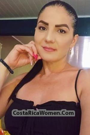224503 - Kristy Age: 41 - Costa Rica