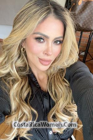 226543 - Adriana Age: 34 - Colombia