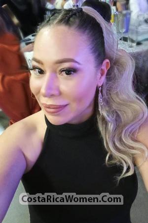 226832 - Dahiana Age: 43 - Costa Rica